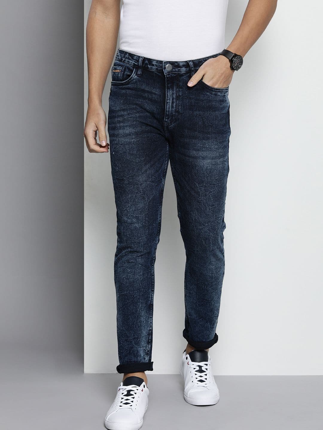 The Indian Garage Co Men Slim Fit Light Fade Stretchable Jeans - view 1