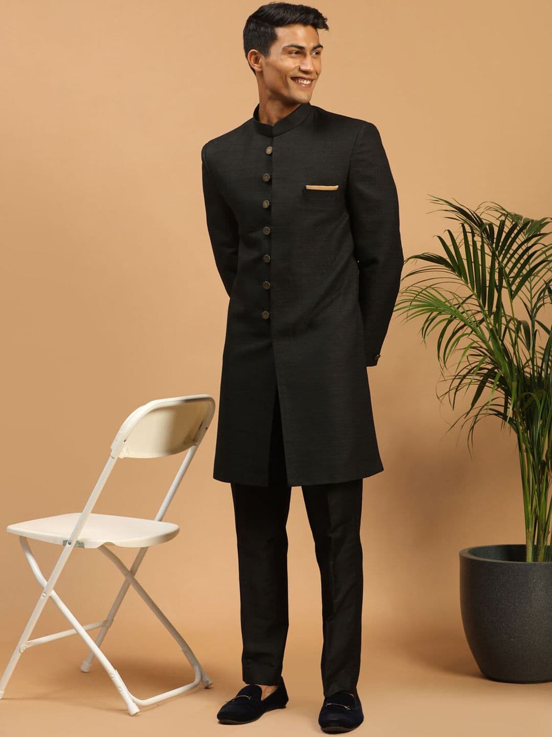 VASTRAMAY Men Black Slim-Fit Textured Sherwani Set - view 1