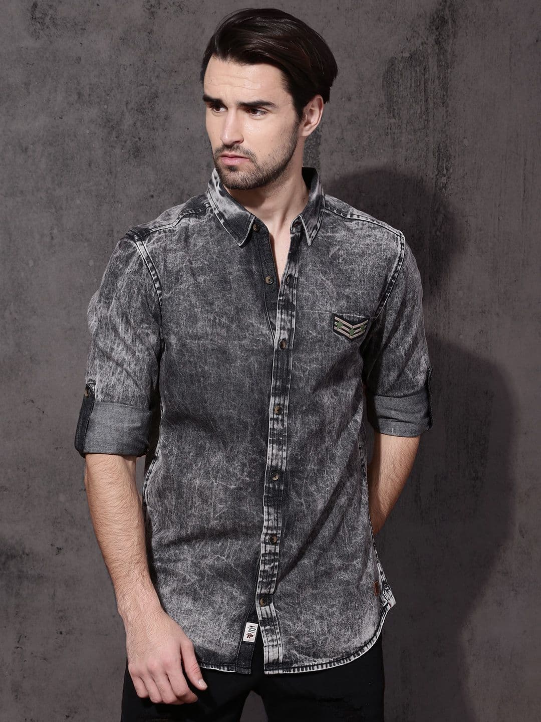Roadster Men Black Slim Fit Faded Denim Shirt - view 1