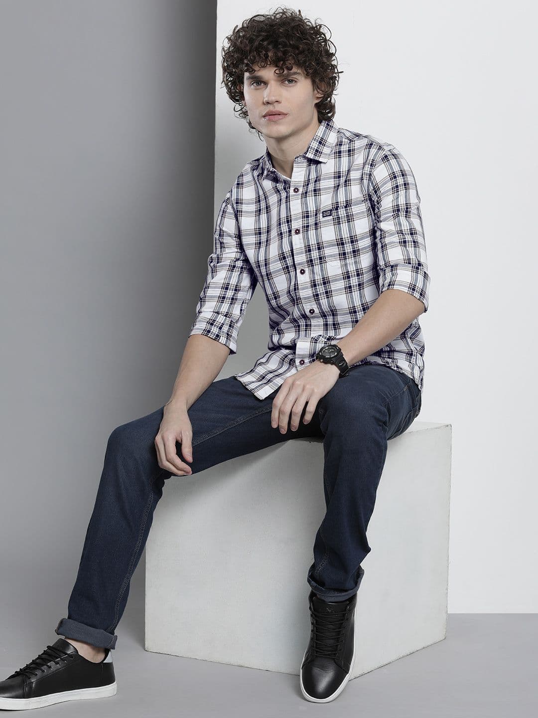 The Indian Garage Co Men Checked Casual Shirt - view 1