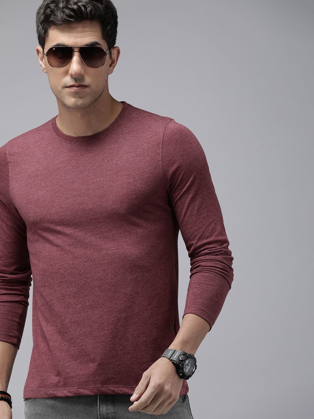 The Roadster Lifestyle Co. Men Solid Round Neck T-shirt - view 1