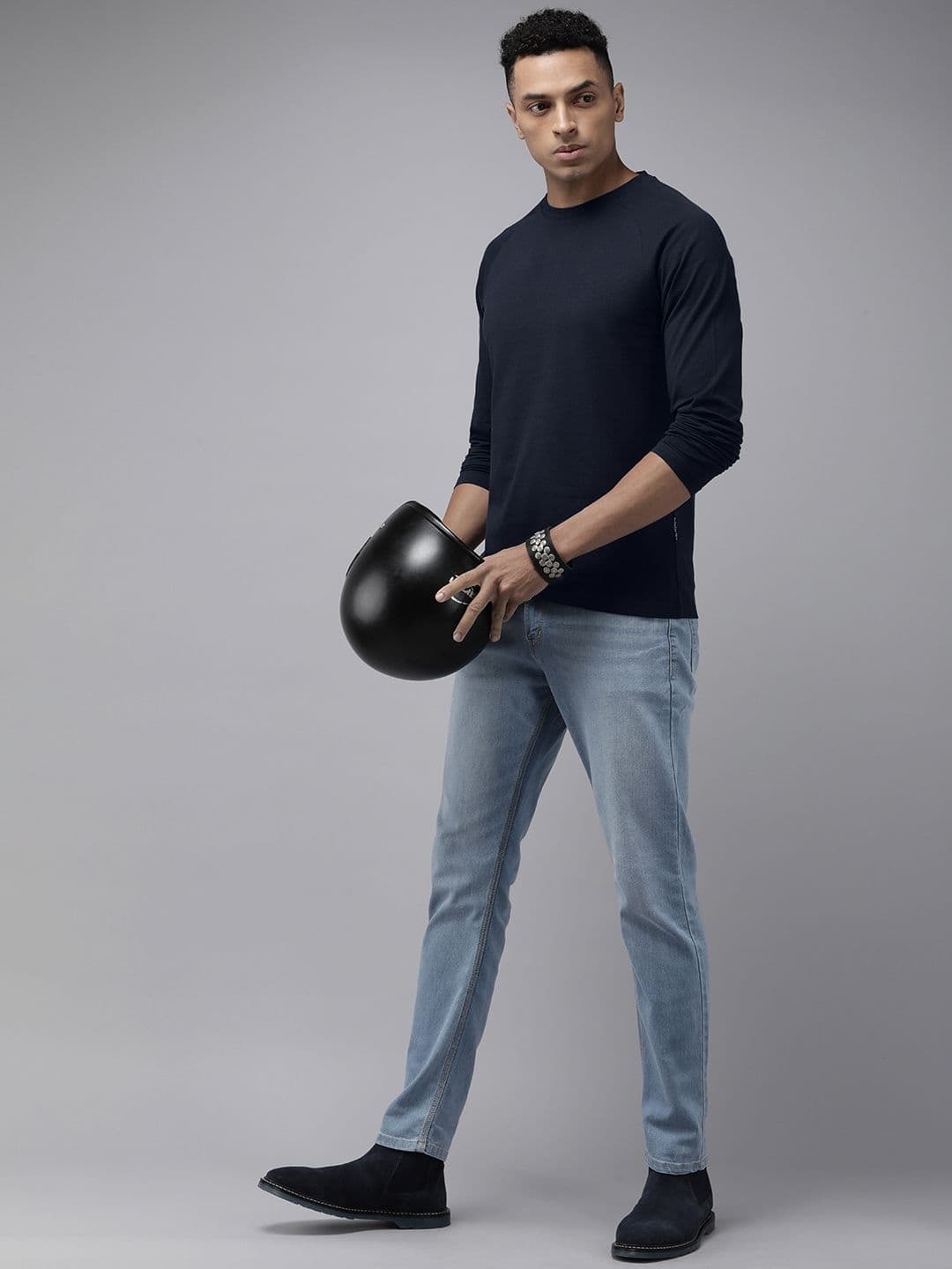 The Roadster Lifestyle Co. Men Solid Pure Cotton T-shirt - view 1