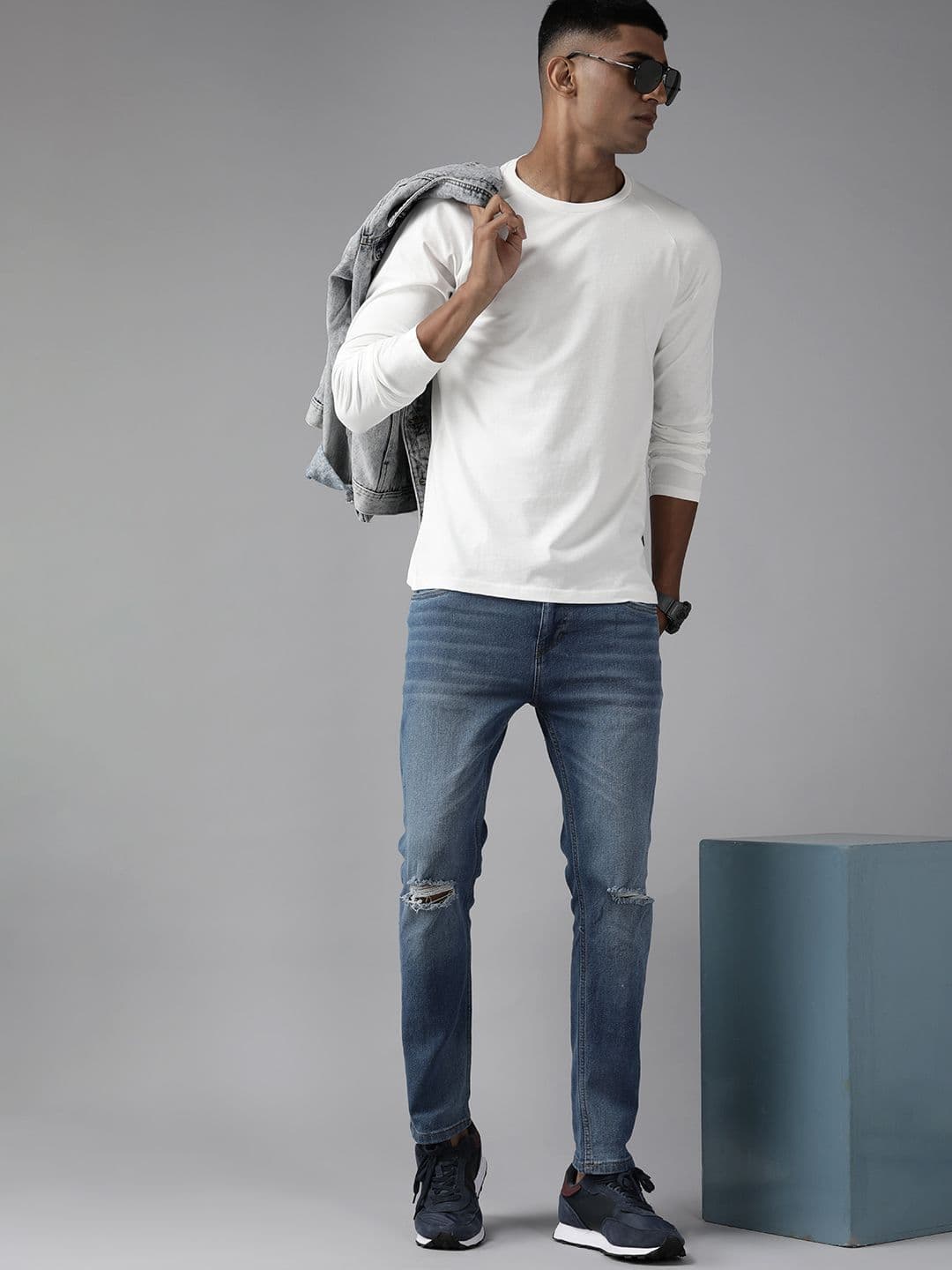 The Roadster Lifestyle Co. Men Pure Cotton T-shirt - view 1