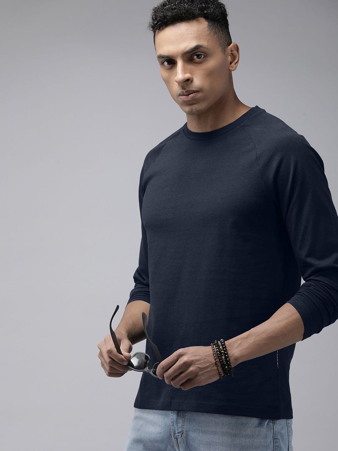 The Roadster Lifestyle Co. Men Pure Cotton Solid Raglan Sleeves T-shirt - view 1