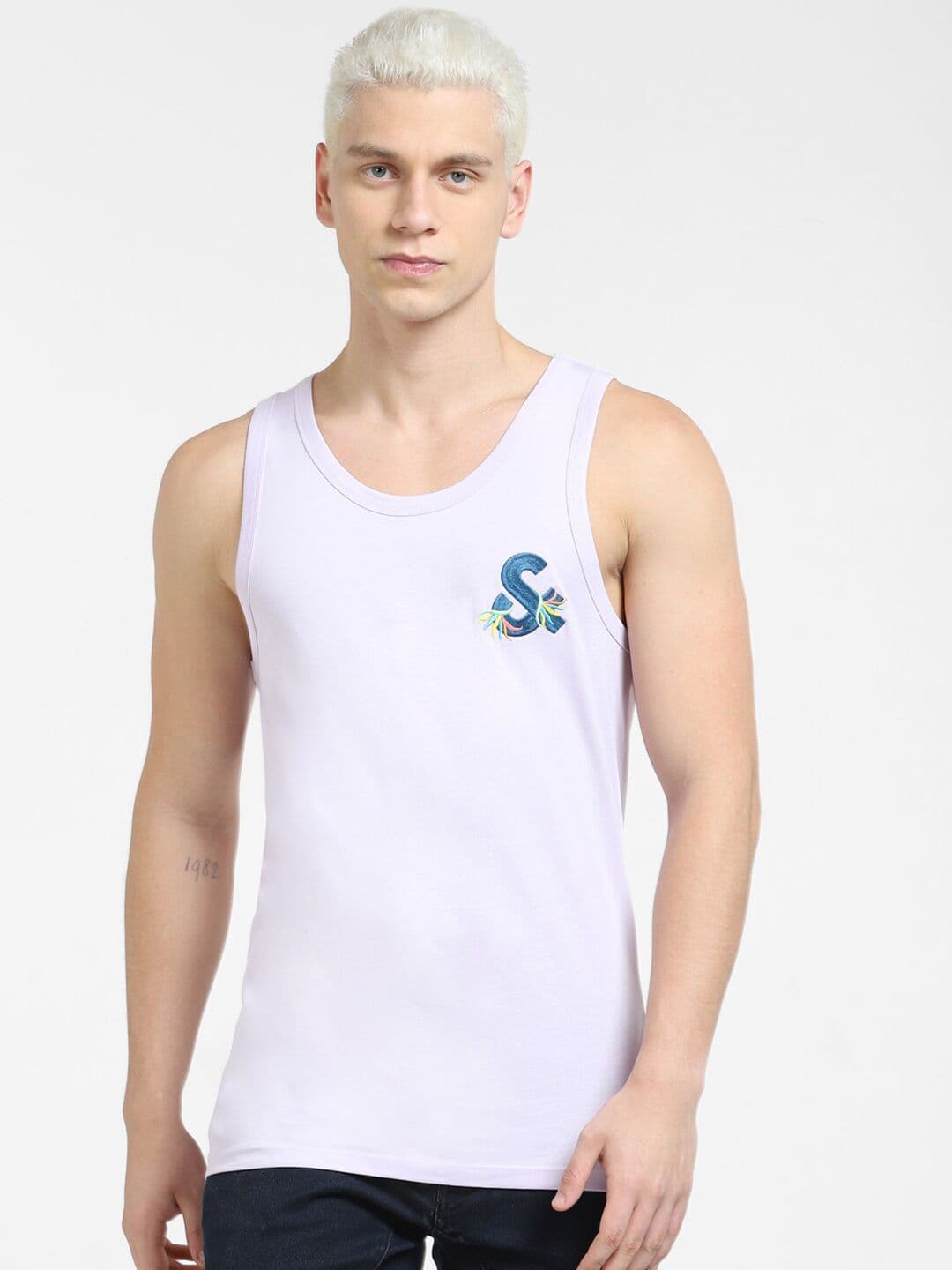 Jack & Jones Men Cotton Slim Fit T-shirt - view 1