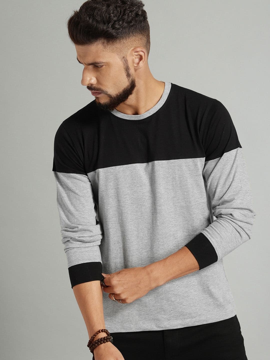 Roadster Men Grey Melange & Black Colourblocked T-shirt - view 1