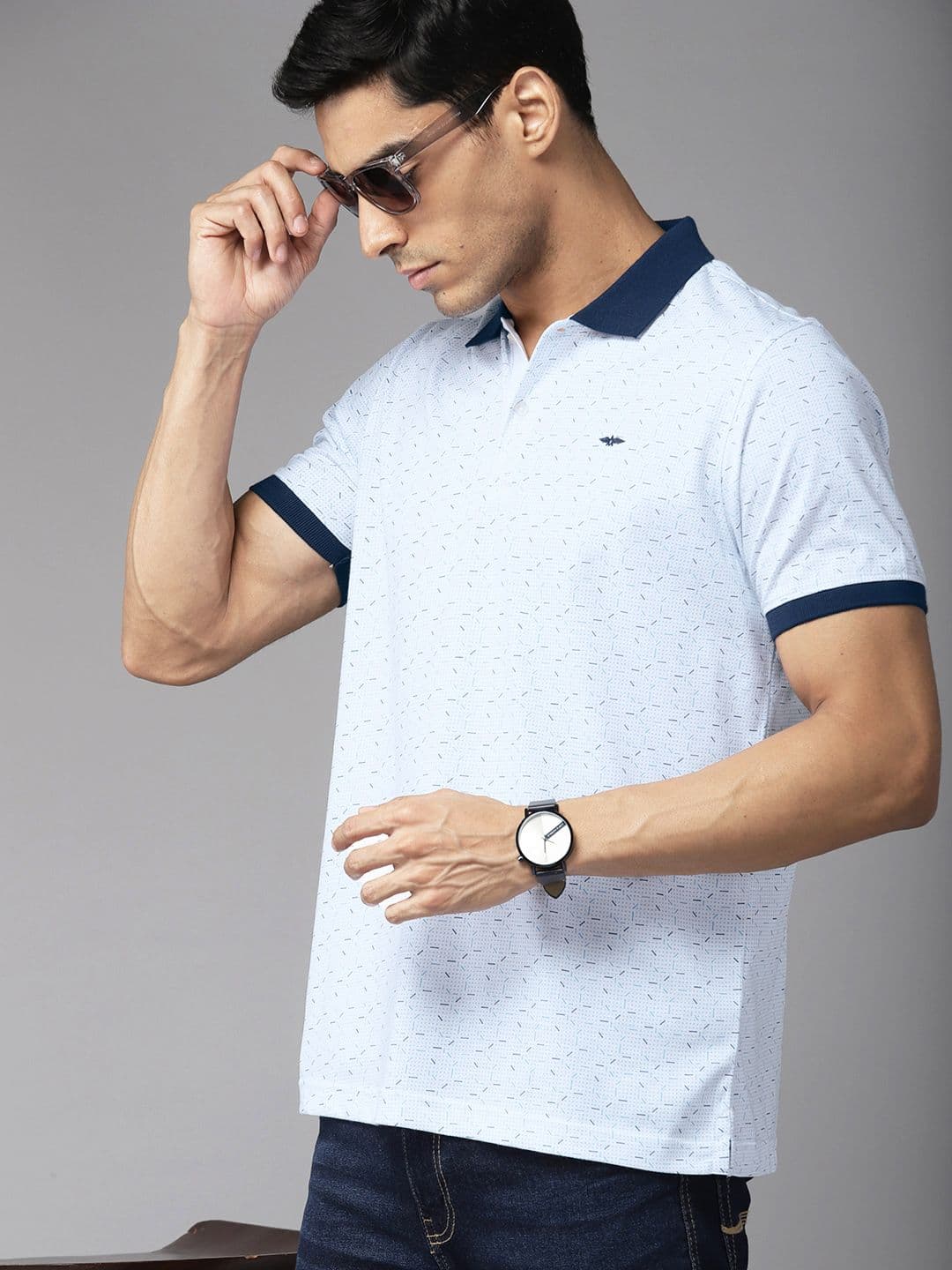 Park Avenue Men Geometric Print Polo Collar Slim Fit T-shirt - view 1
