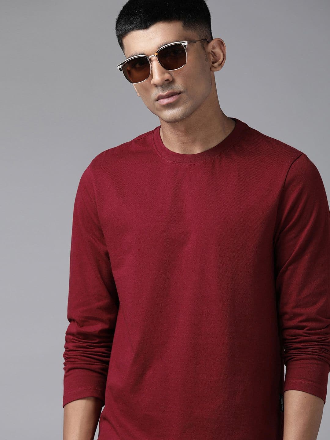 The Roadster Lifestyle Co. Men Solid Long Sleeves Pure Cotton T-shirt - view 1