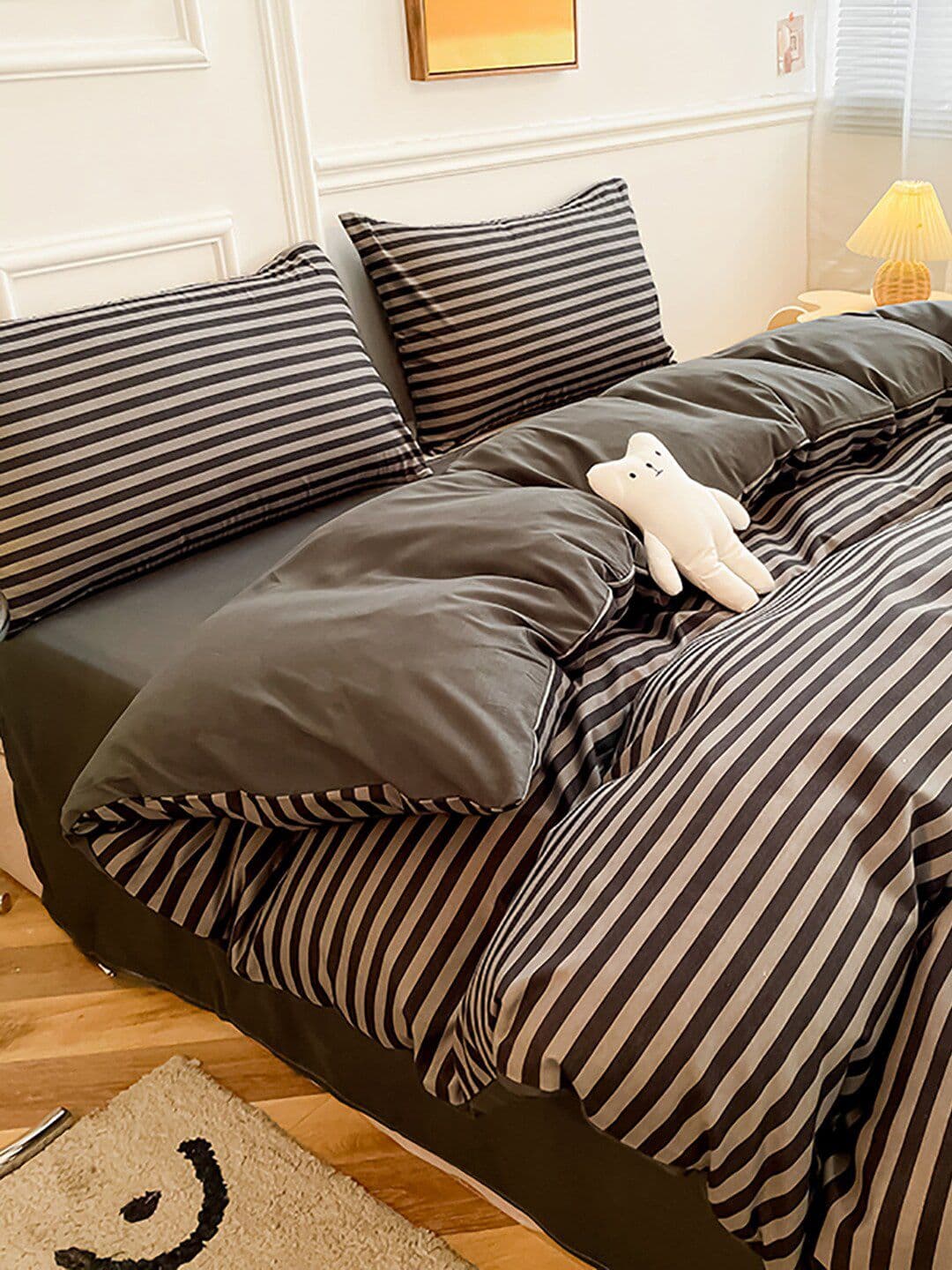 JC HOME Black & Grey Striped Double Queen Bedding Set - view 1