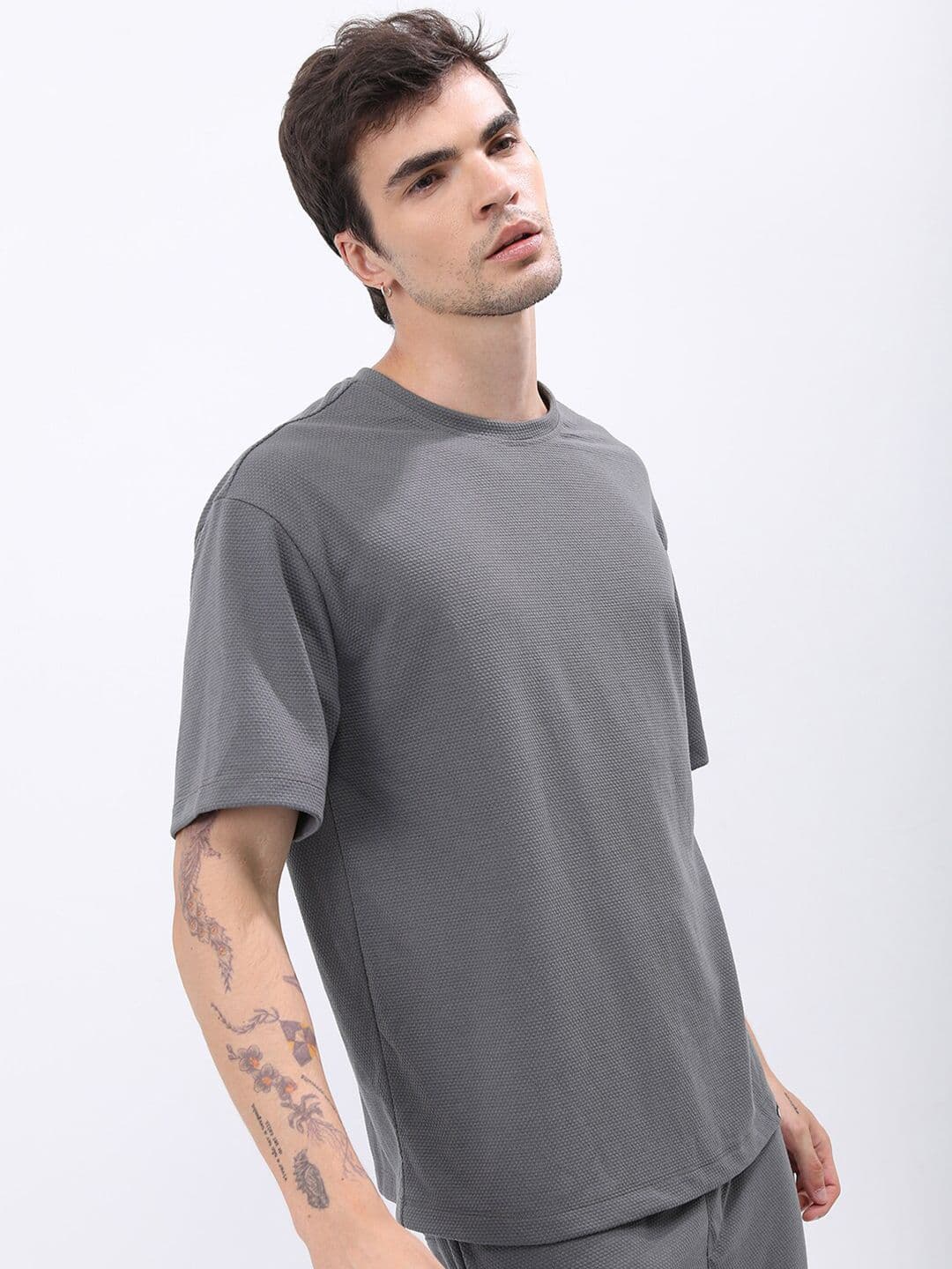 HIGHLANDER Men Popcorn Structured Oversized T-shirt - view 1