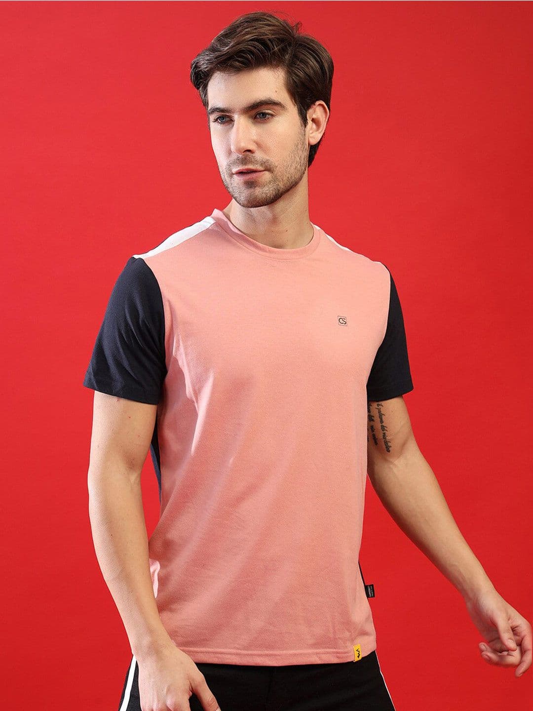 CAHOOT Colourblocked Round Neck Cotton T-shirt - view 1