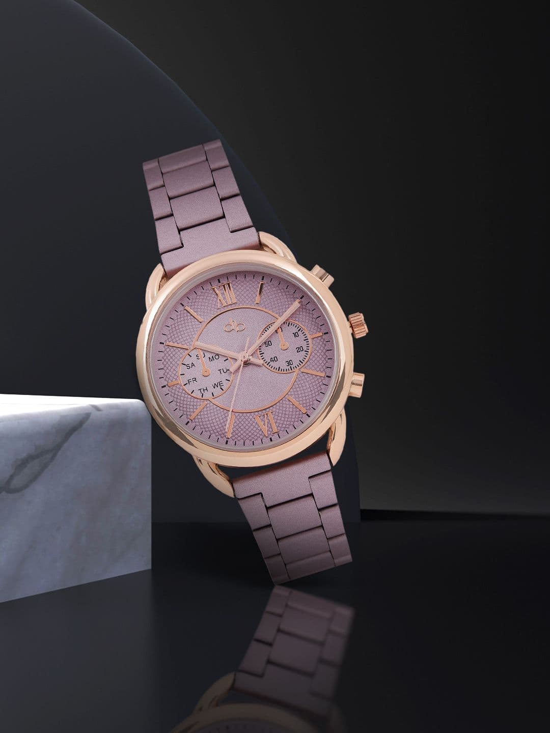 DressBerry Women Mauve Analogue Watch - view 1