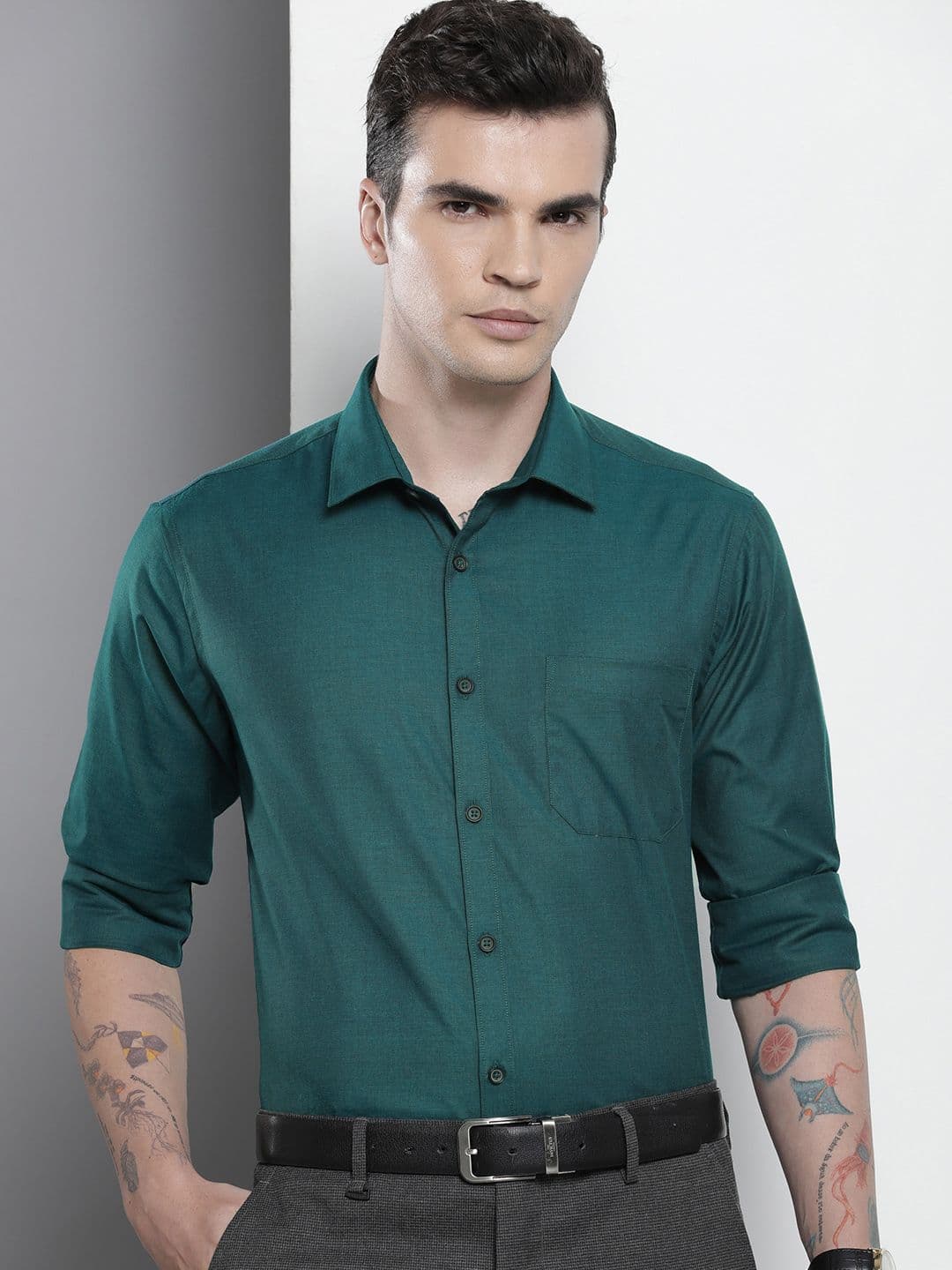 The Indian Garage Co. X Luxe Men Slim Fit Cotton Casual Shirt - view 1