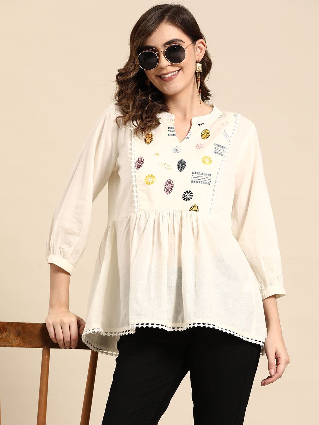Sangria Ethnic Motifs Yoke Design Pure Cotton Short Kurti - view 1
