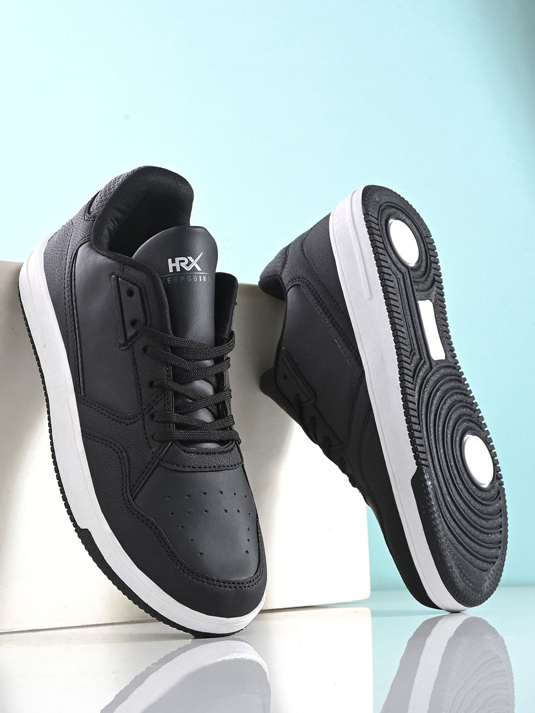 HRX by Hrithik Roshan Men Dynamic Sneakers - view 1
