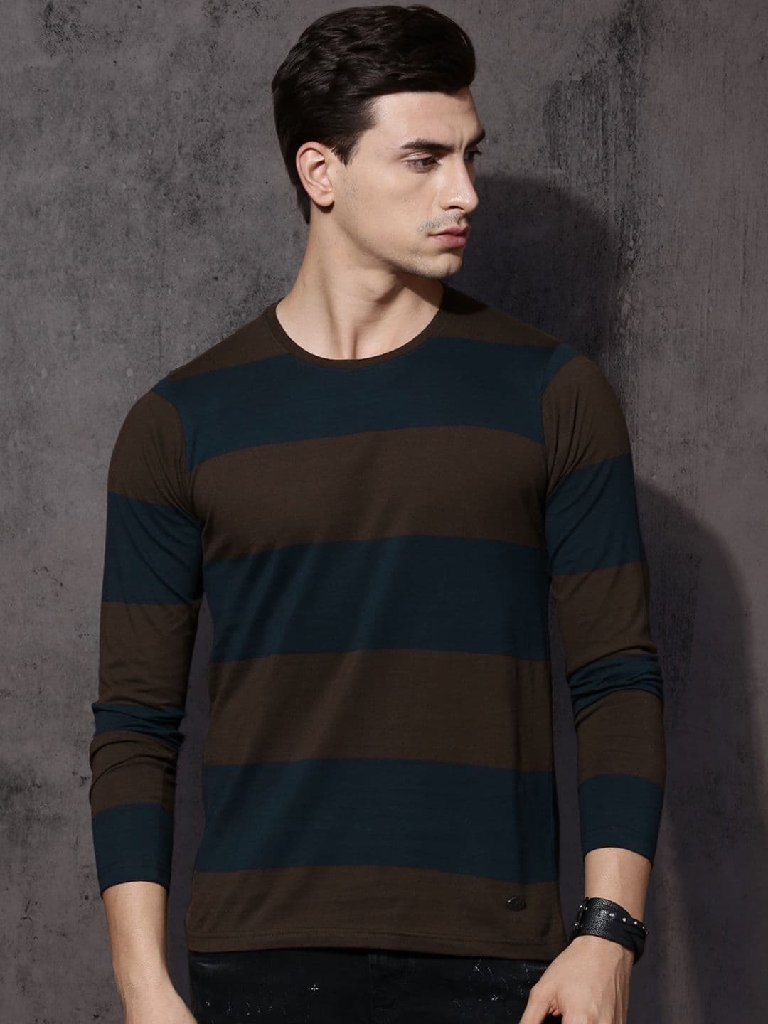 Roadster Men Brown Striped Round Neck Cotton T-shirt - view 1