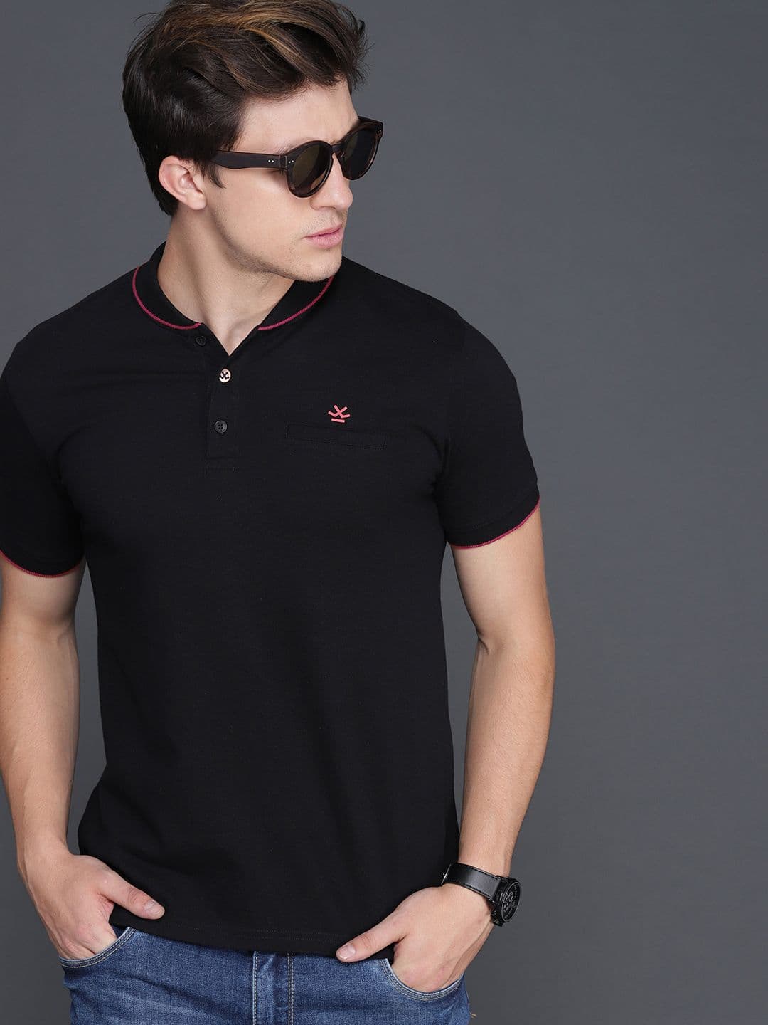 WROGN Men Black Slim Fit Cotton T-shirt - view 1