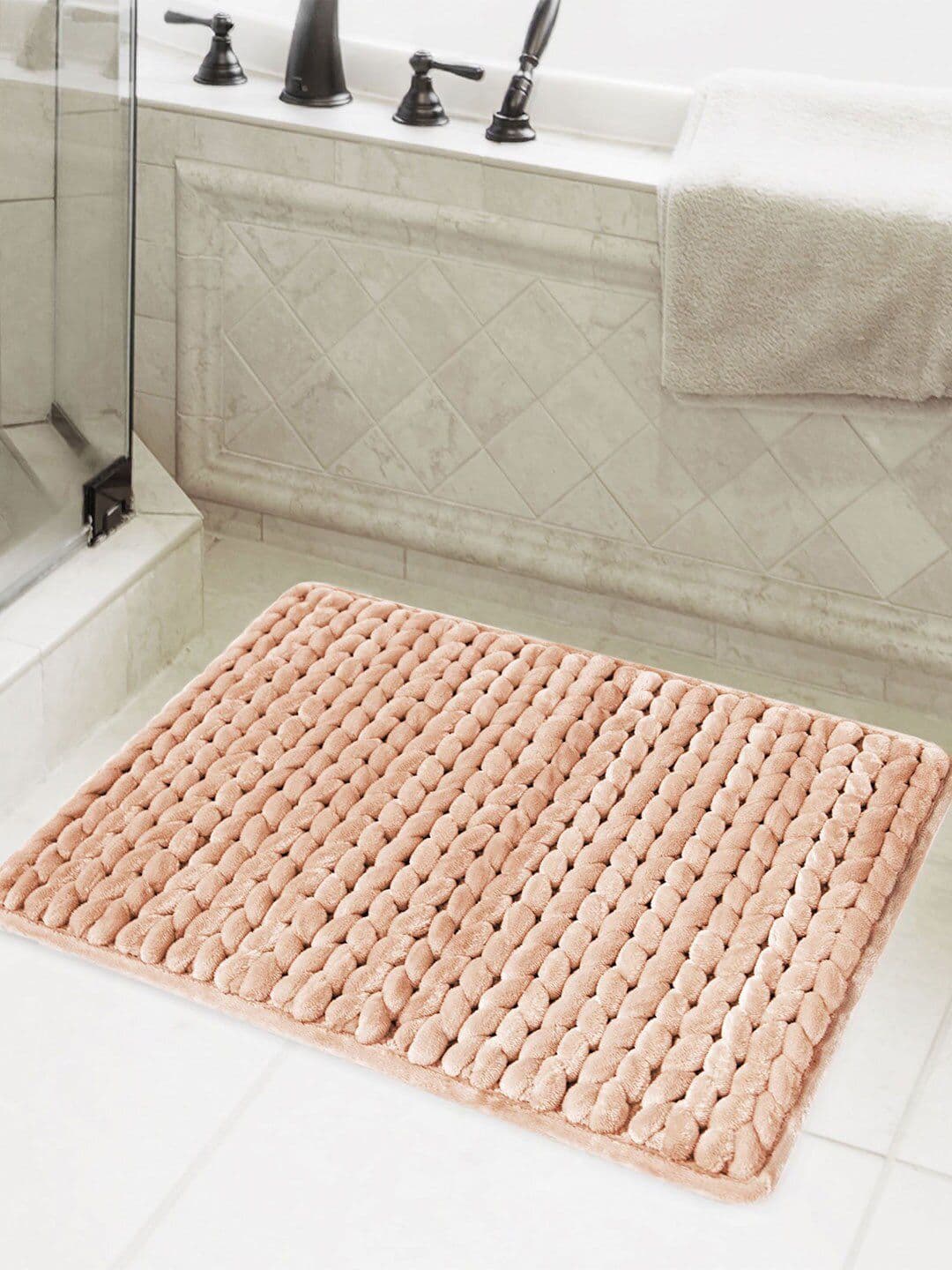 LUXEHOME INTERNATIONAL Rust-Pink Textured 3000 GSM Memory Foam Bath Mat - view 1