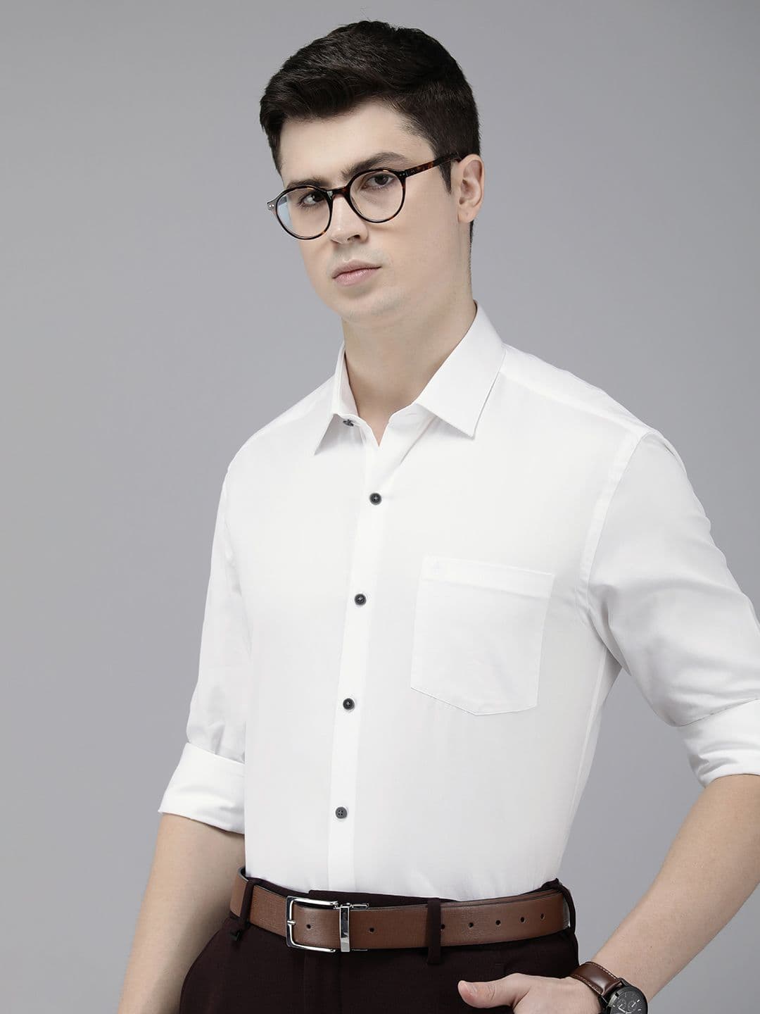 Arrow Solid Manhattan Slim Fit Pure Cotton Formal Shirt - view 1