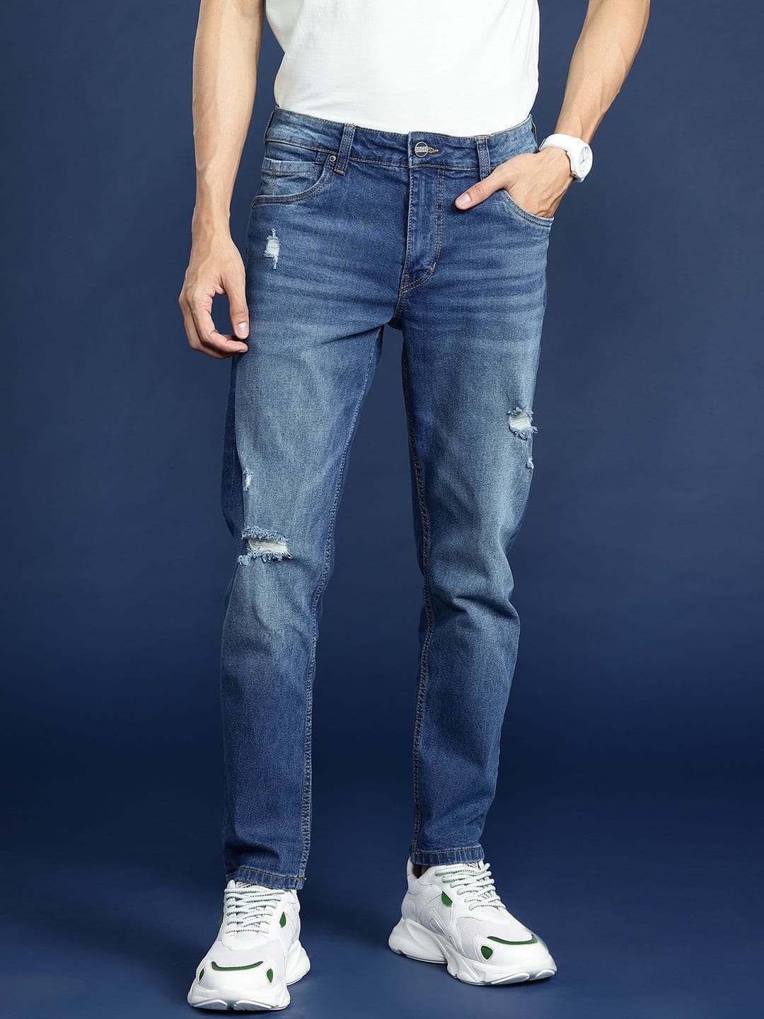 Mast & Harbour Men Navy Blue Carrot Low Distress Light Fade Stretchable Jeans - view 1