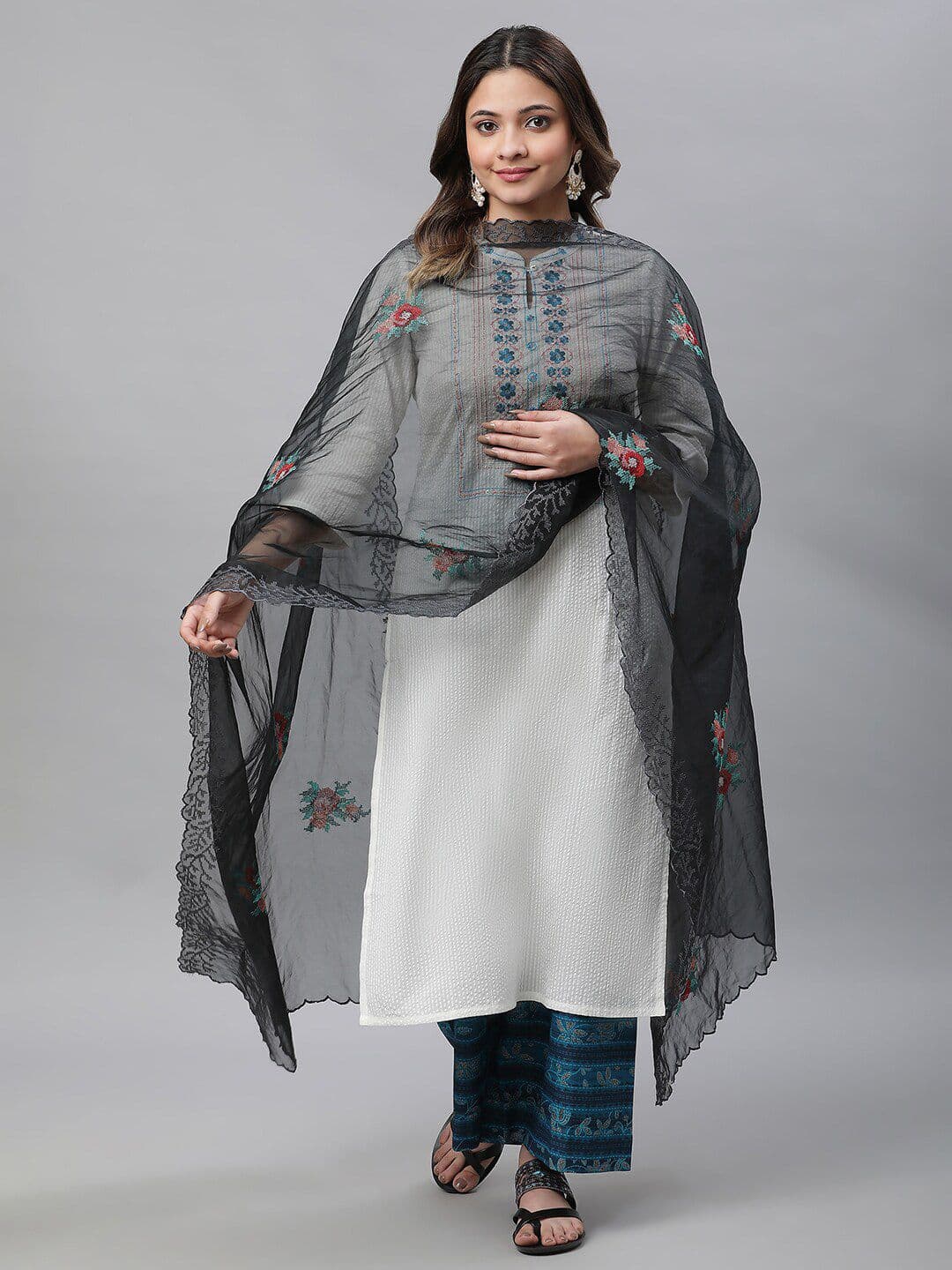 AURELIA Floral Embroidered Dupatta - view 1