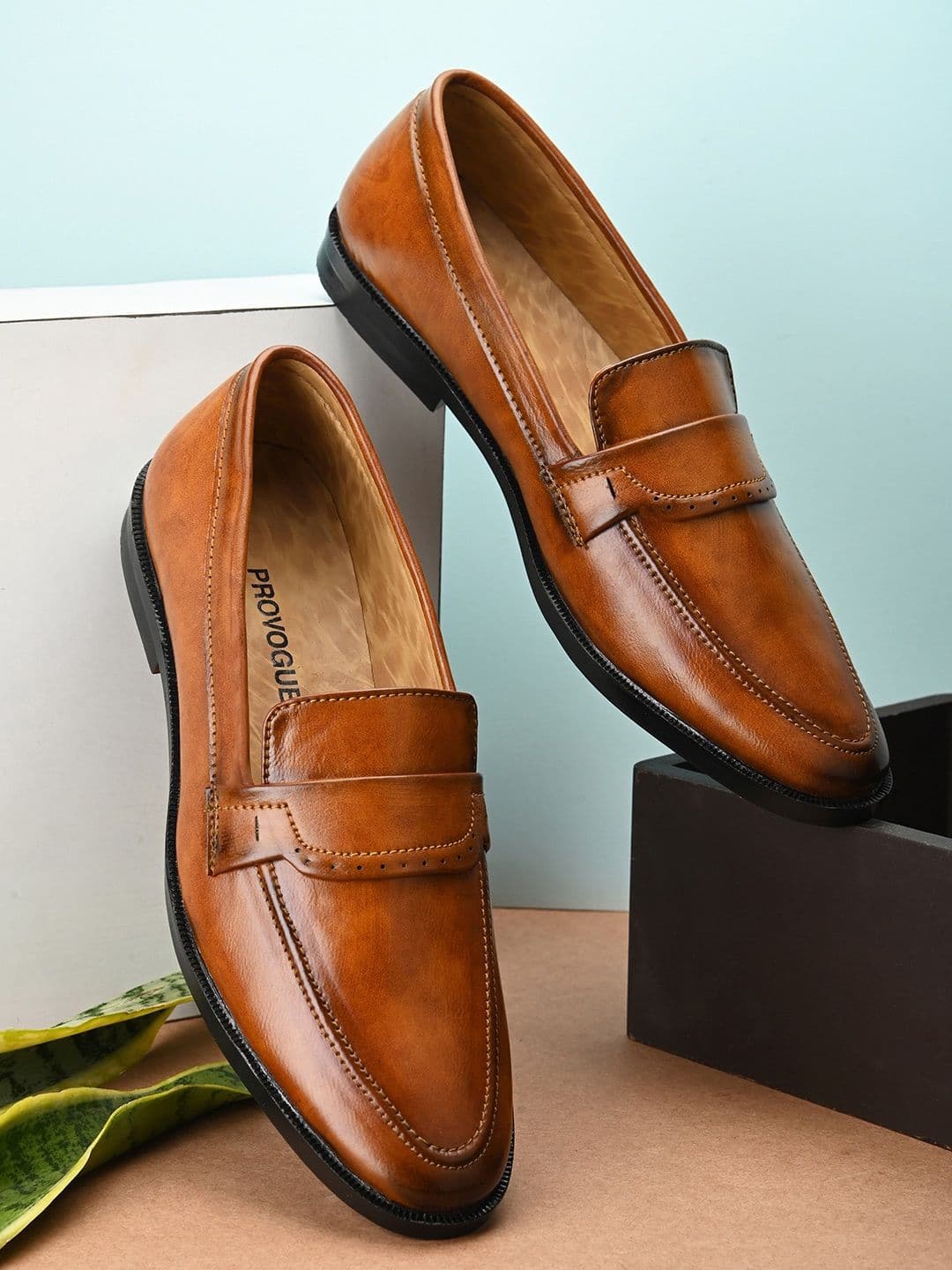 Provogue Men Textured Formal Loafers - view 1