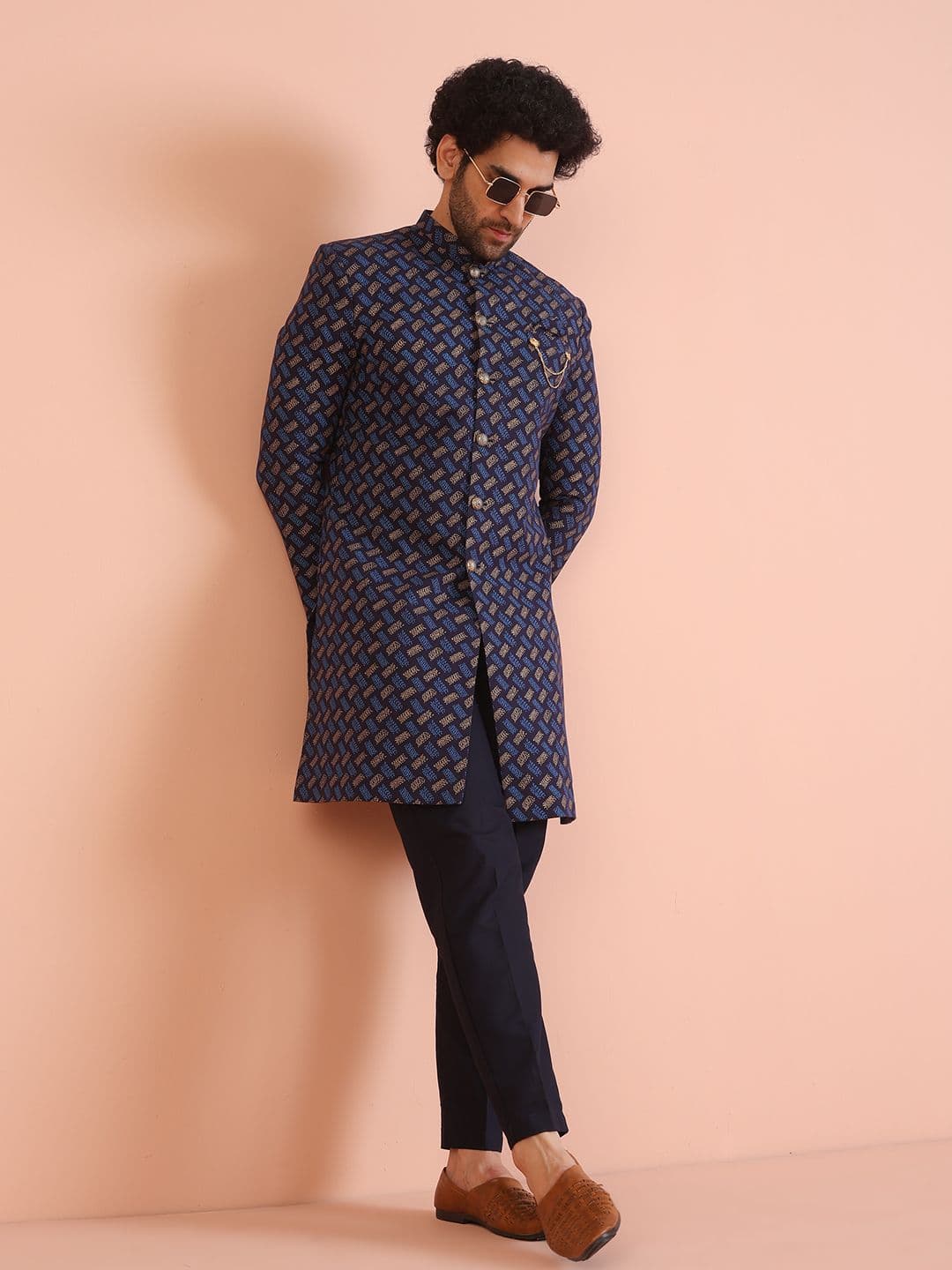 KISAH Men Self-Design Cotton Indowestern Sherwani Set - view 1