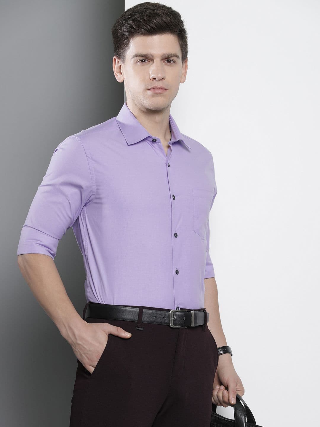 The Indian Garage Co. X Luxe Men Solid Slim Fit Opaque Formal Shirt - view 1