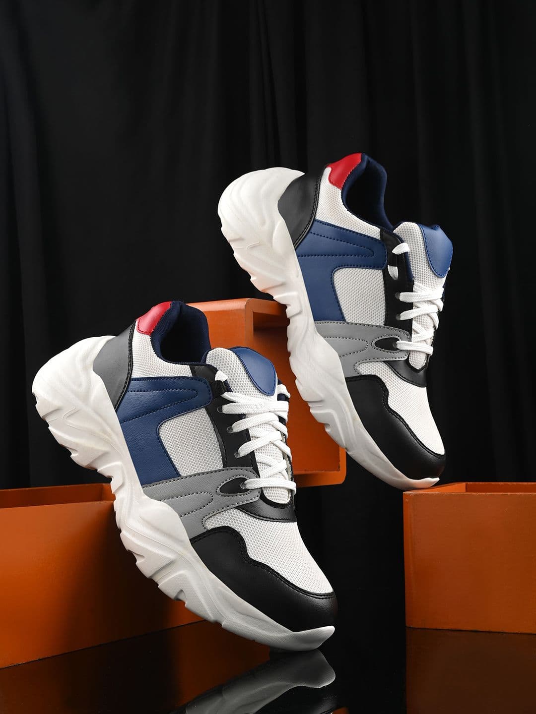 The Roadster Lifestyle Co. Men Colourblocked Lightweight Comfort Insole Sneakers - view 1