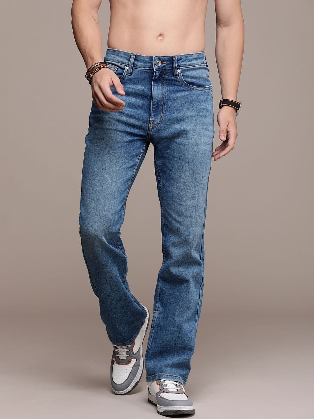 Roadster Men Bootcut Light Fade Jeans - view 1