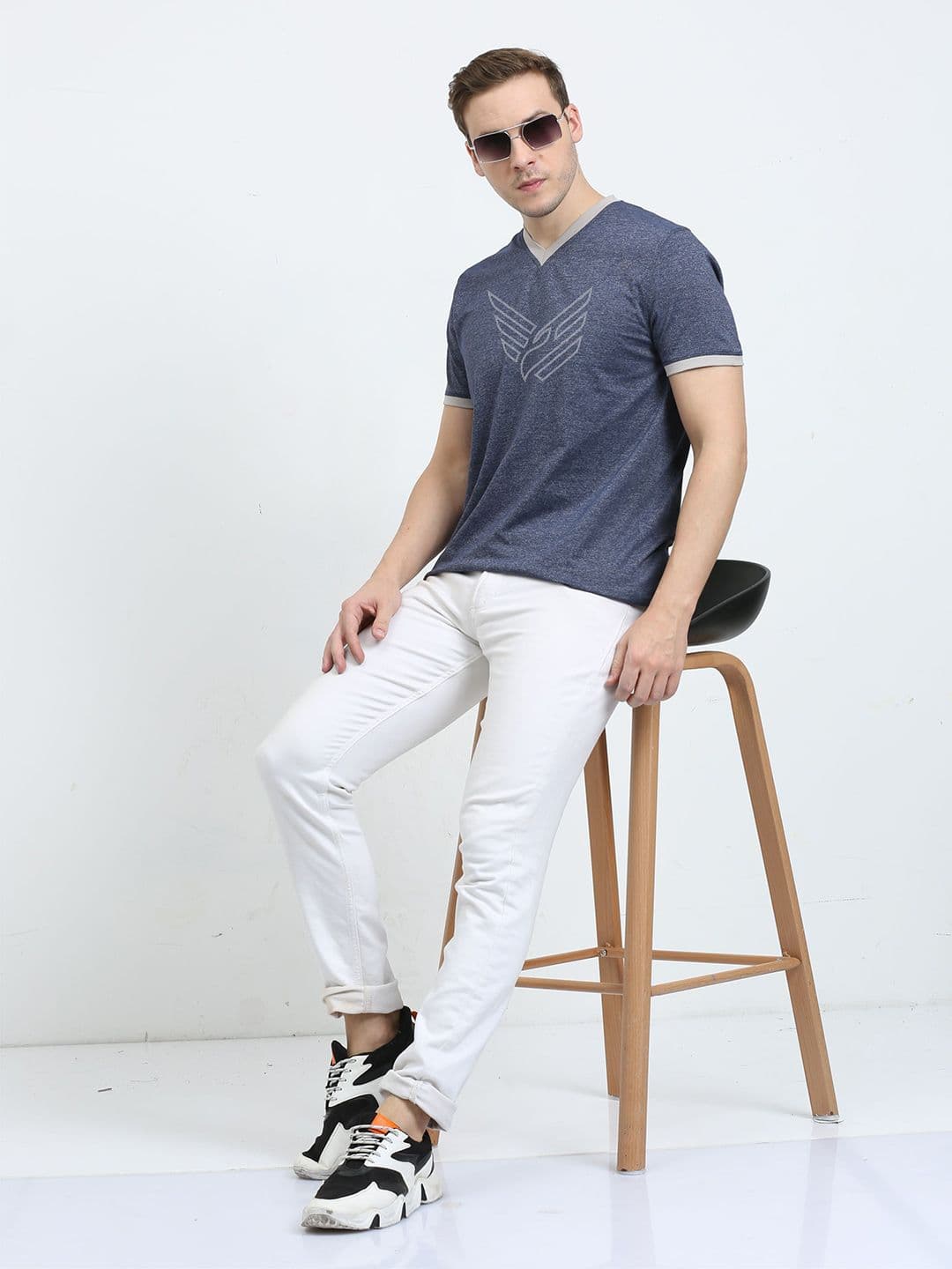 STELLERS Men V-Neck Premium cotton Stretchable T-shirt - view 1