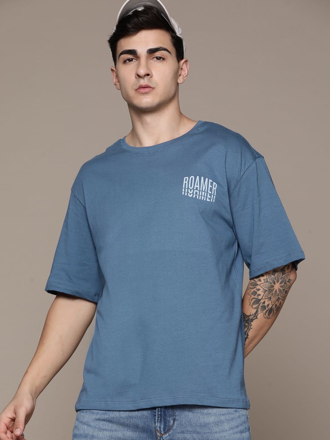 The Roadster Lifestyle Co. Oversized Fit Drop-Shoulder Sleeves Printed Detail Pure Cotton T-shirt - view 1