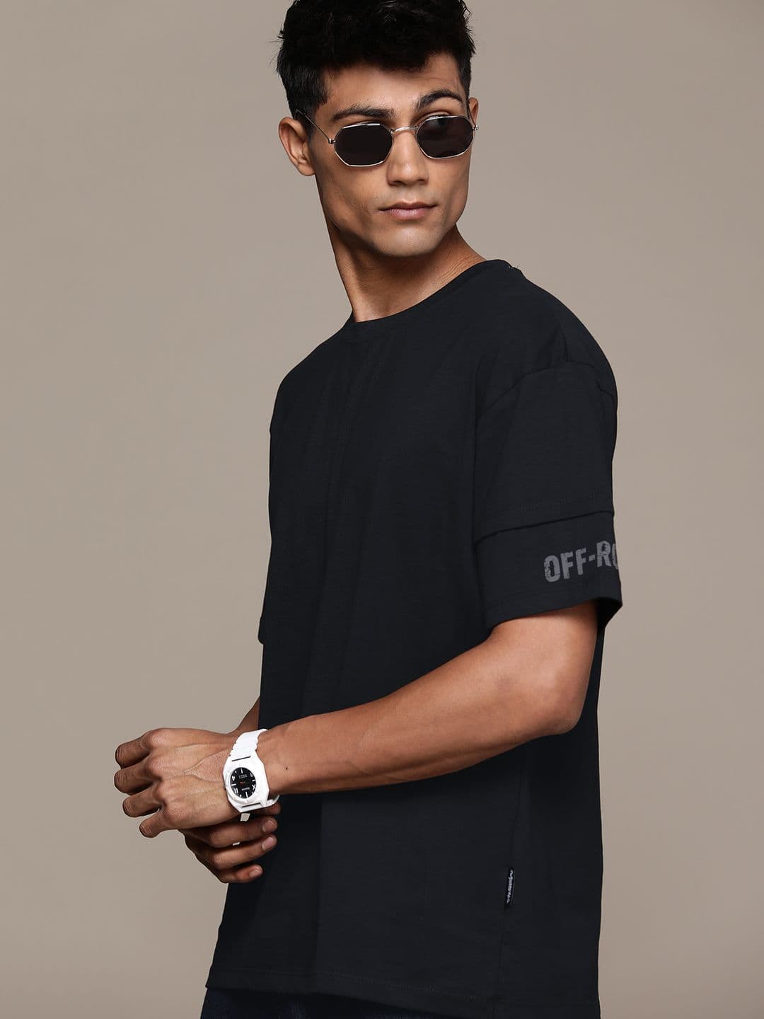The Roadster Lifestyle Co. Drop-Shoulder Sleeves Cotton Oversized T-shirt - view 1