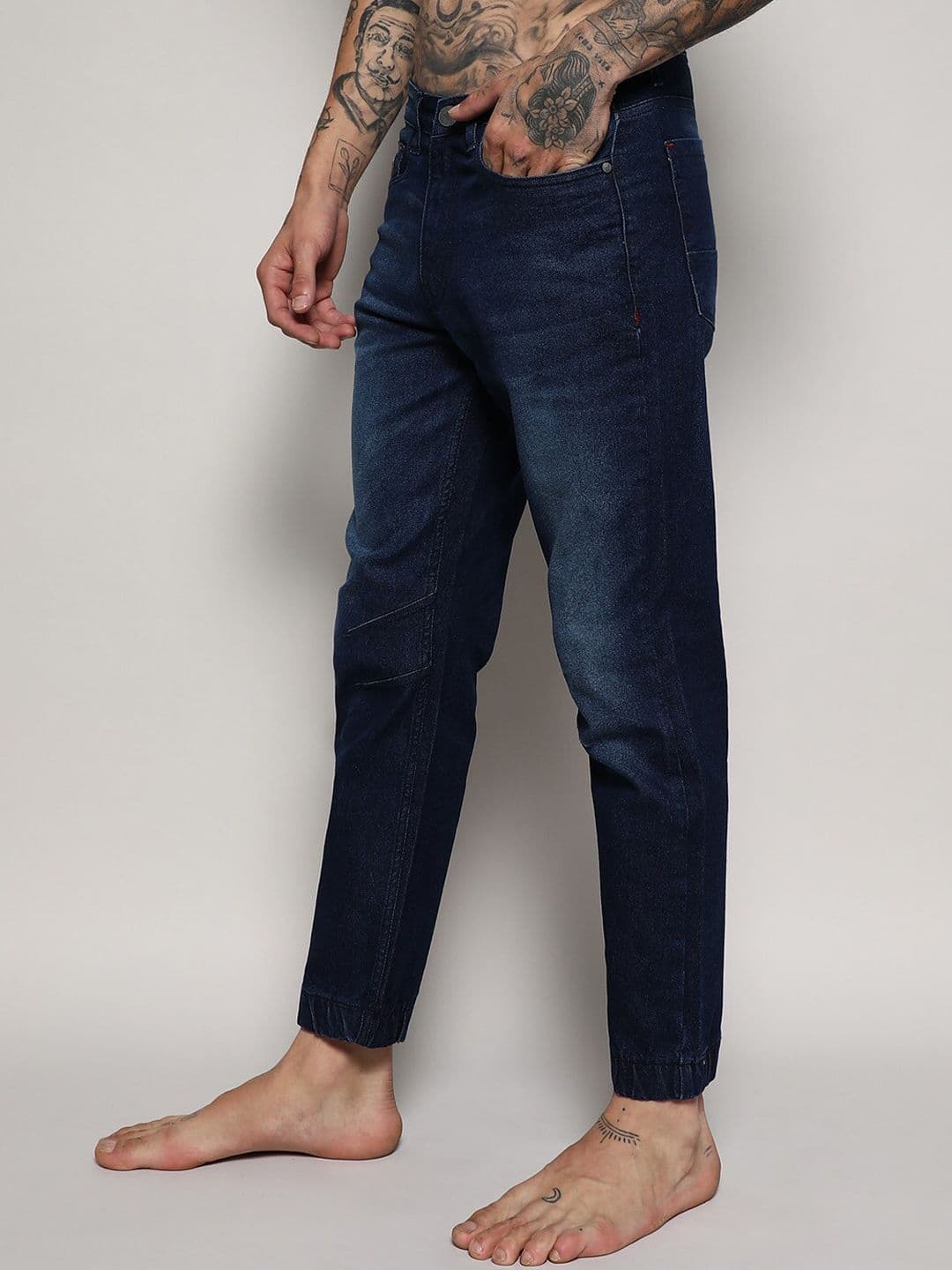CAHOOT Campus Sutra Men Blue Smart Slim Fit Mildly Distressed Light Fade Stretchable Jeans - view 1