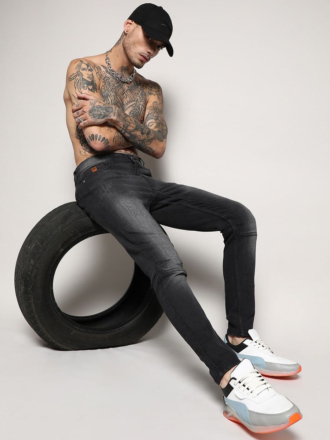 CAHOOT Campus Sutra Men Black Smart Slim Fit Low Distress Light Fade Stretchable Jeans - view 1