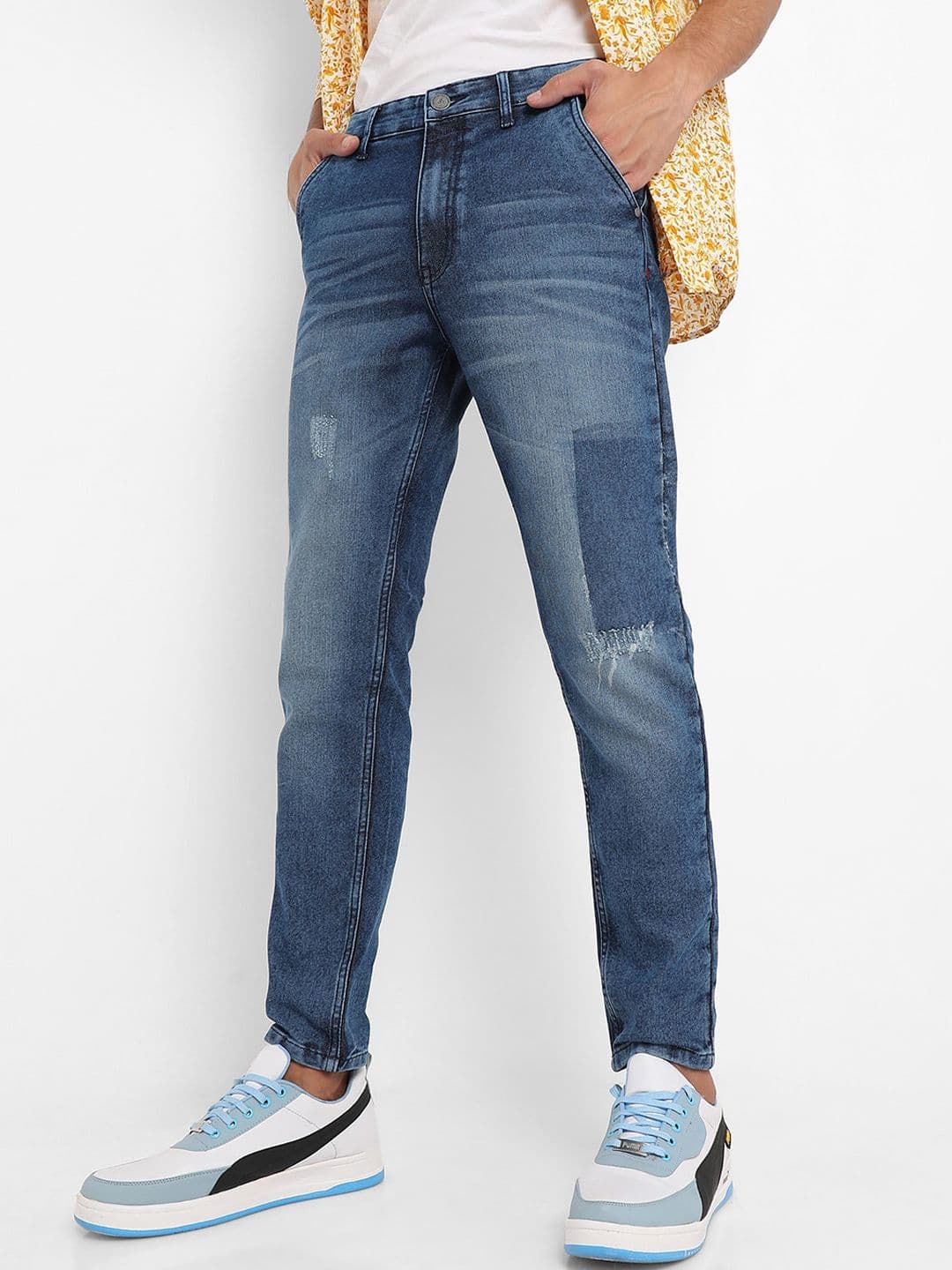 CAHOOT Men Smart Low Distress Light Fade Stretchable Jeans - view 1