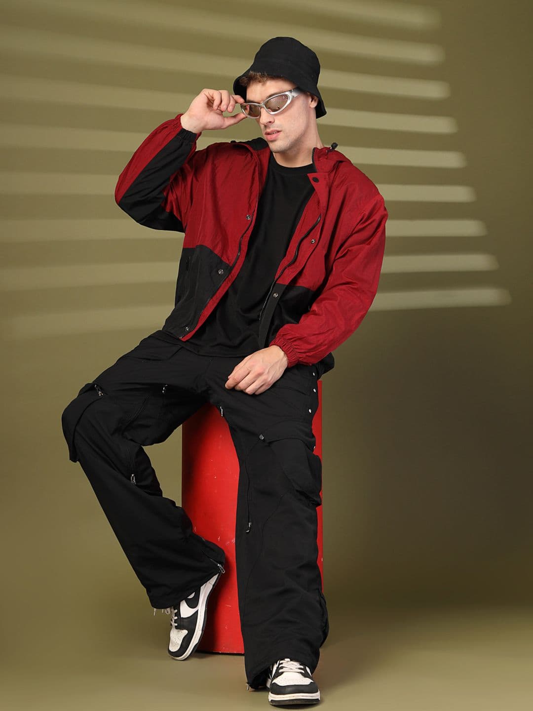 CHKOKKO Colourblocked Windcheater Dry Fit Outdoor Tailored Jacket - view 1