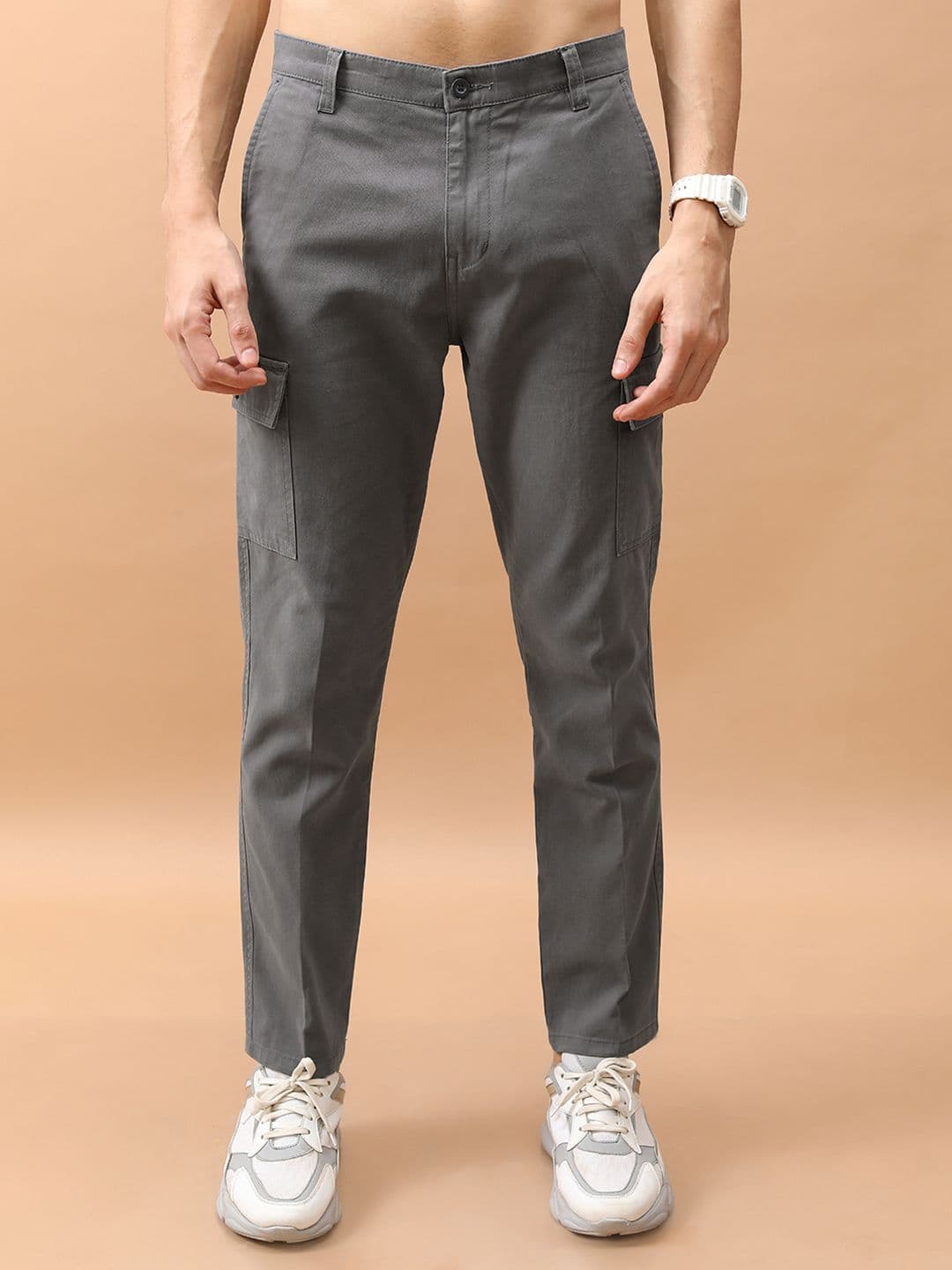 HIGHLANDER Men Tapered Fit Mid-Rise Plain Cargos - view 1
