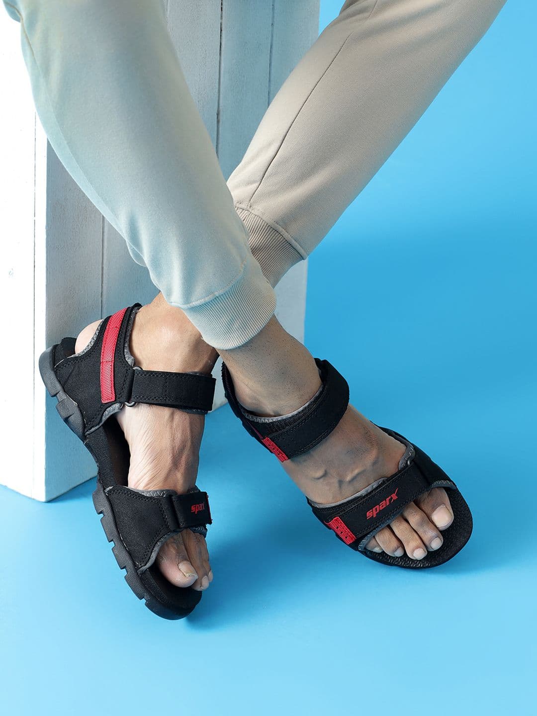 Sparx Men Textured Sports Sandals - view 1