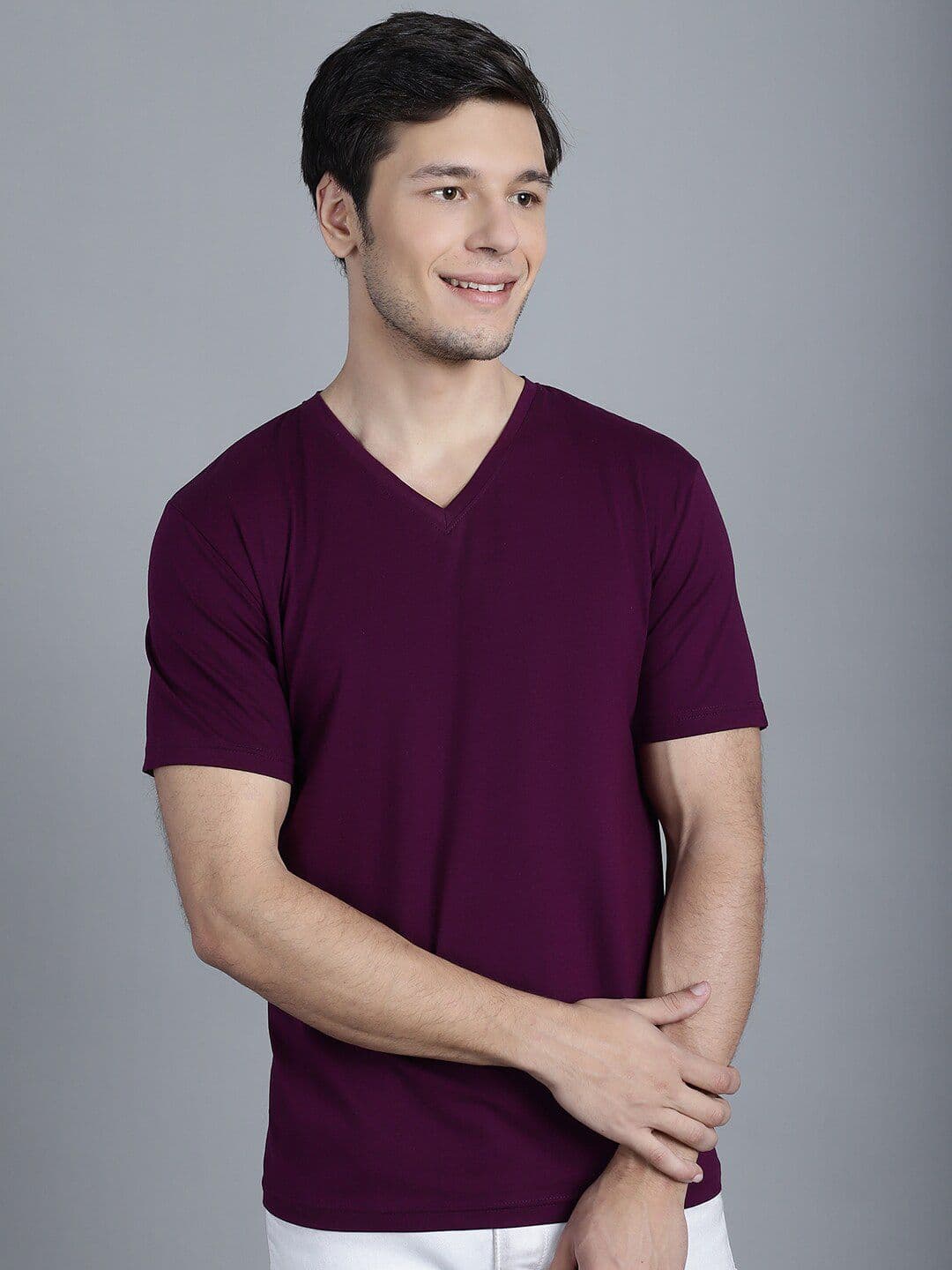 Friskers V-Neck Short Sleeves Slim Fit T-shirt - view 1