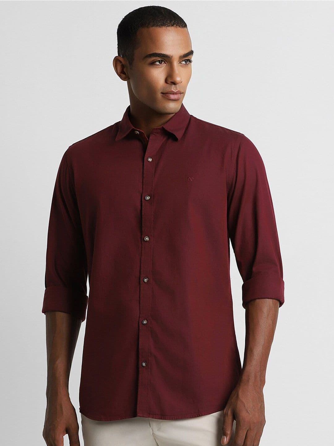 Peter England Casuals Slim Fit Spread Collar Cotton Casual Shirt - view 1