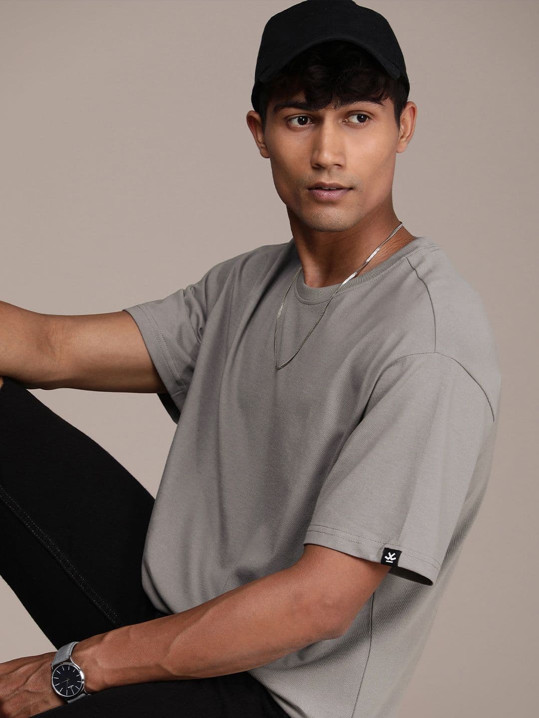 WROGN Solid Round Neck Oversized T-shirt - view 1