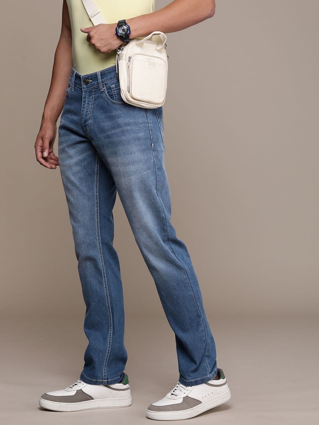 WROGN Men Regular Fit Light Fade Stretchable Mid-Rise Jeans - view 1