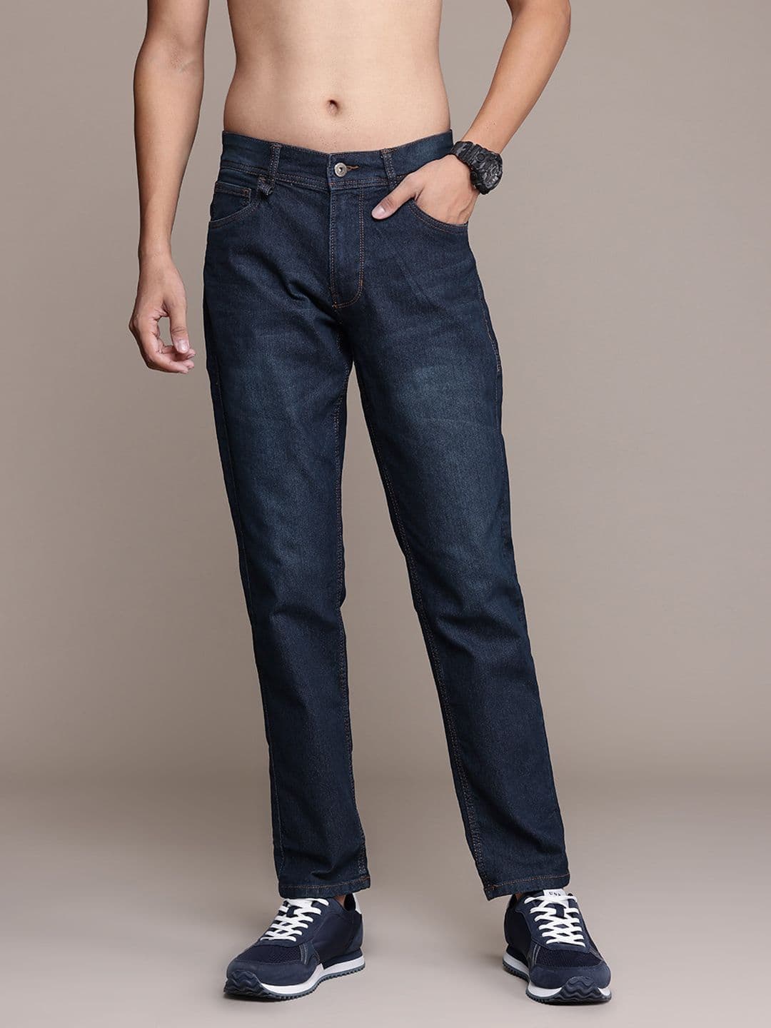 The Roadster Lifestyle Co Men Slim Fit Light Fade Stretchable Jeans - view 1