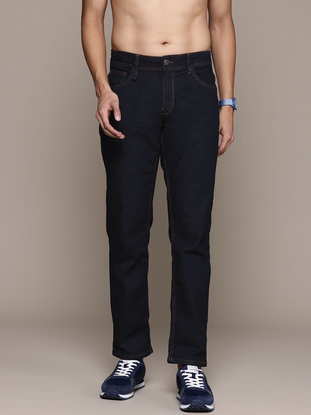 The Roadster Lifestyle Co. Men Slim Fit Stretchable Jeans - view 1