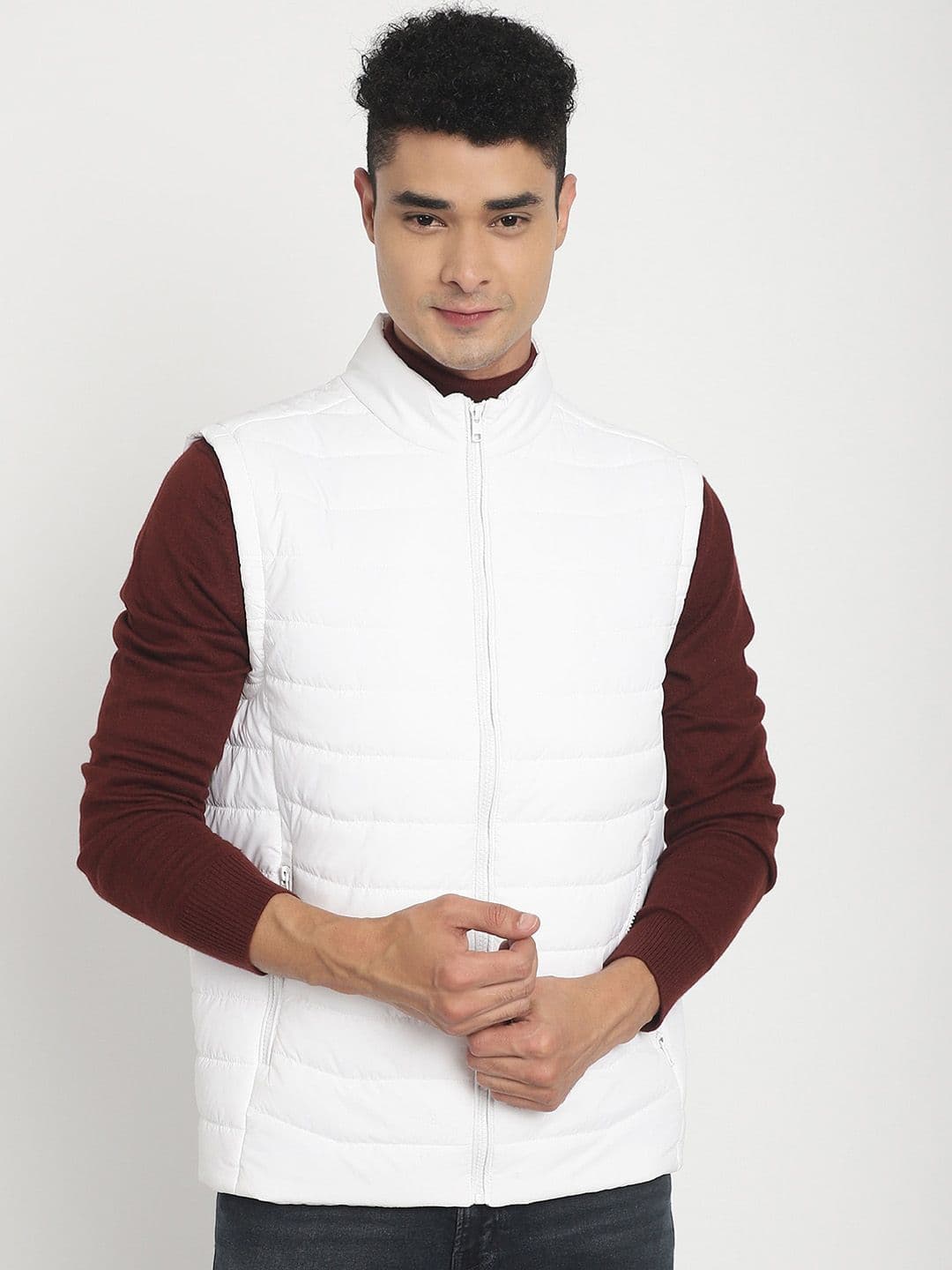 HOUSE OF VEDAS Mock Collar Sleeveless Lightweight Quilted Jacket - view 1