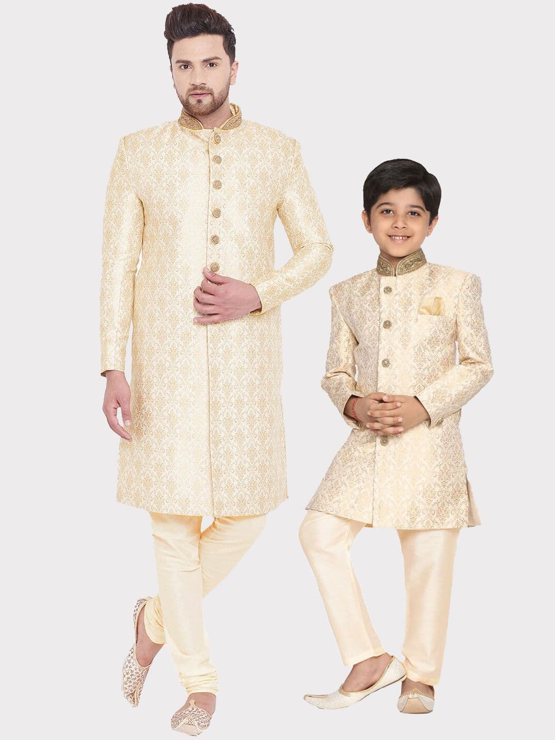 VASTRAMAY Boys Woven-Design Slim-Fit Sherwani Set - view 1