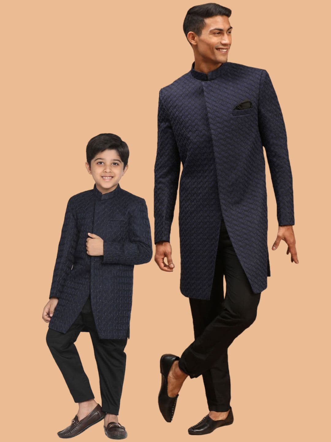 VASTRAMAY Self-Design Slim-Fit Sherwani Set - view 1