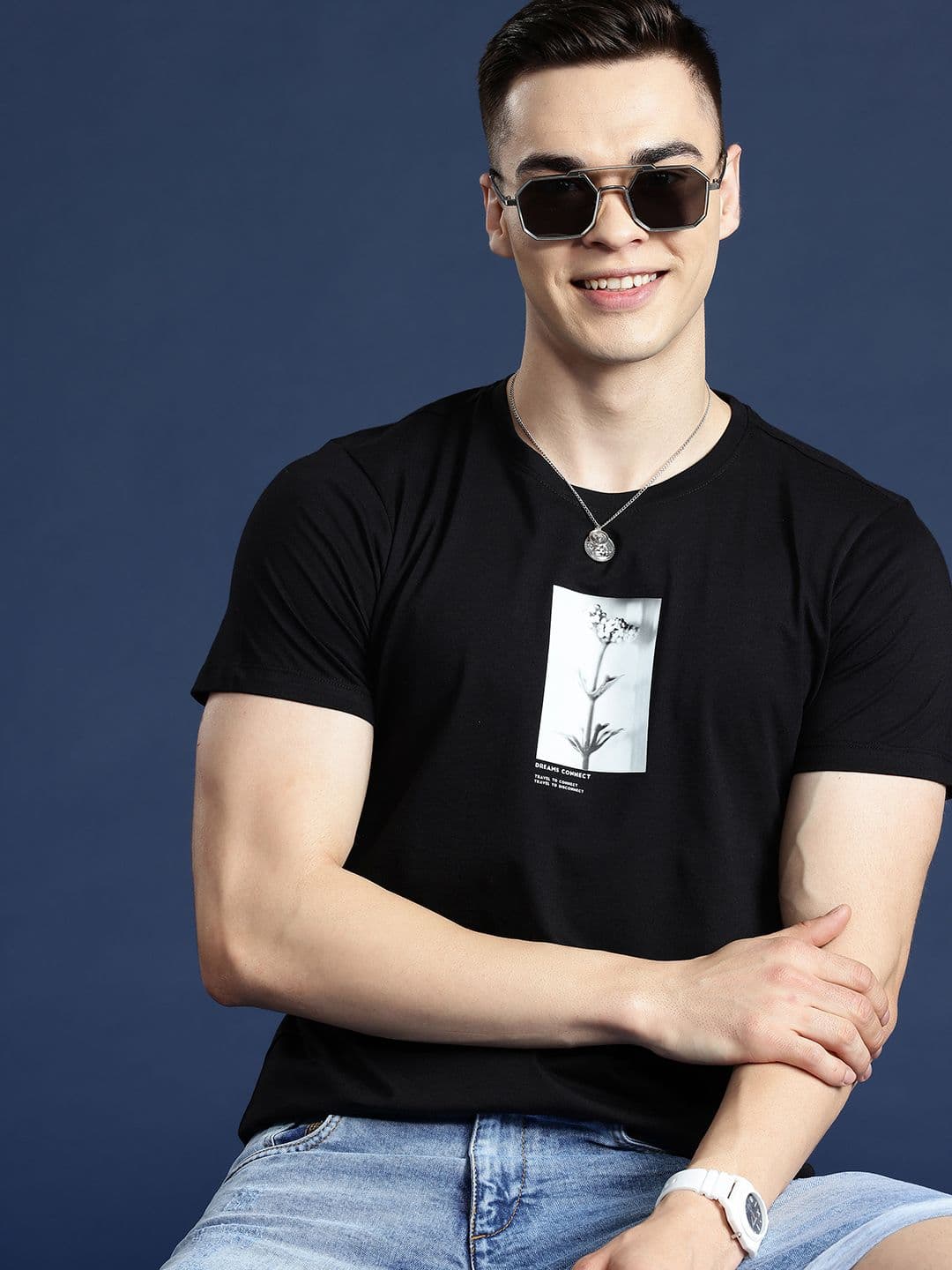 Mast & Harbour Men Graphic Printed Regular Fit T-shirt - view 1