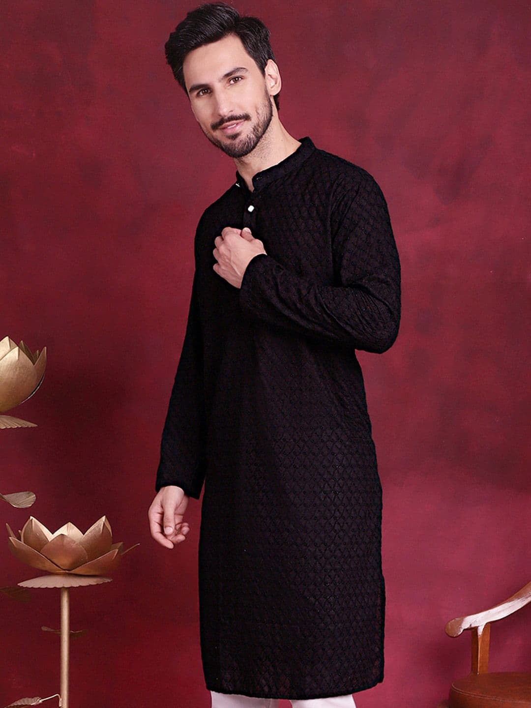 Jompers Geometric Embroidered Band Collar Pure Cotton Chikankari Straight Kurta - view 1